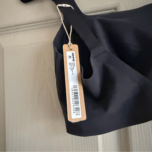 NEW Skims Scoop Neck Naked Bra Black - Picture 4 of 6